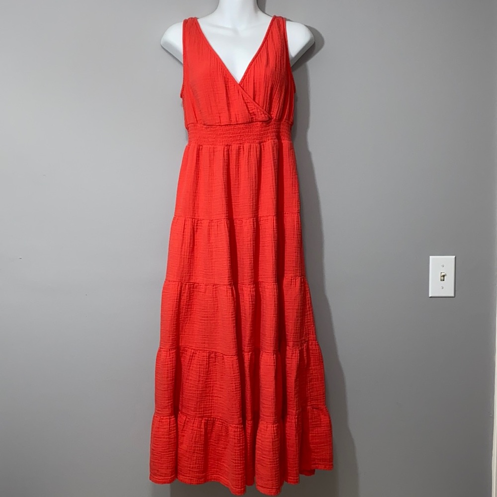 Universal Thread Tiered Maxi Dress Sleeveless Pockets V-neck Lined A-line